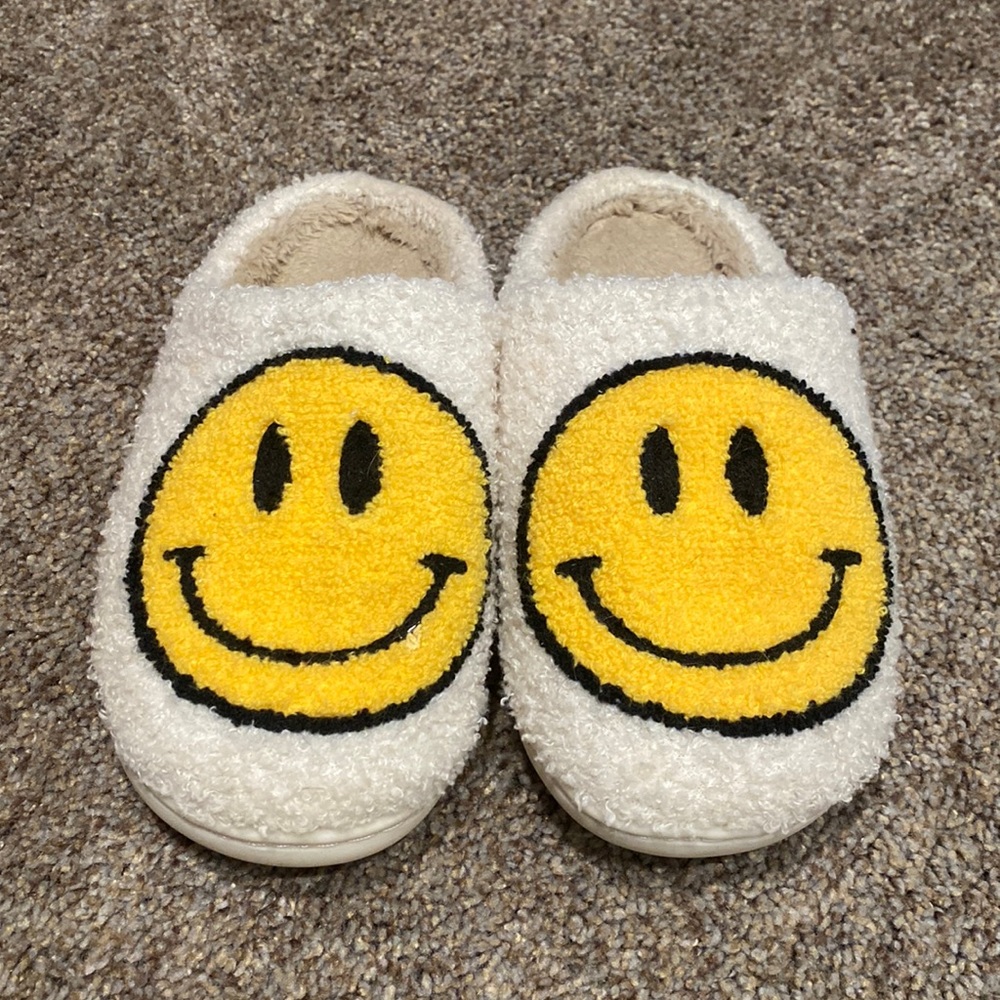 Smiley bedroom shoes